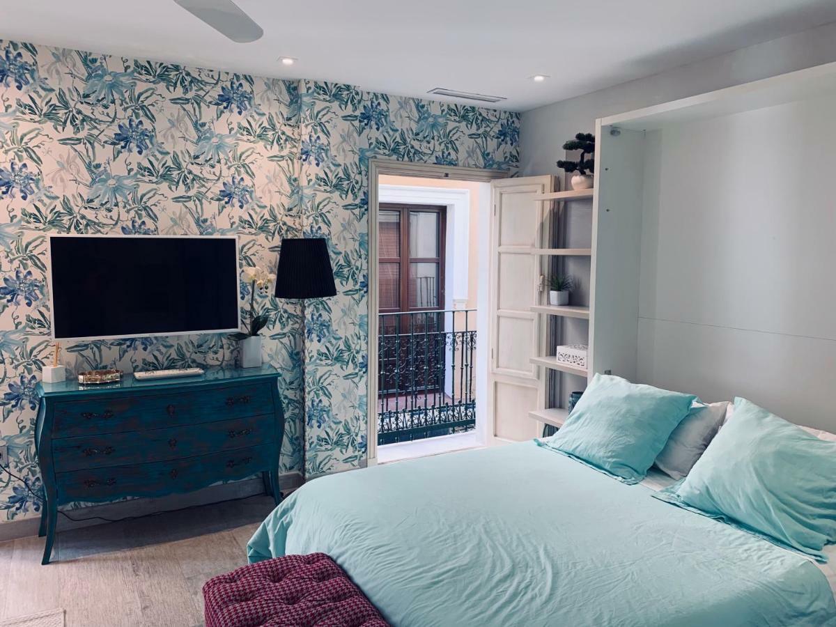 Cathedral Studio, Luxury Studio In Cathedral Area, Parking Optional Севилья Экстерьер фото