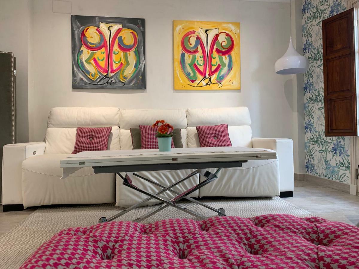 Cathedral Studio, Luxury Studio In Cathedral Area, Parking Optional Севилья Экстерьер фото